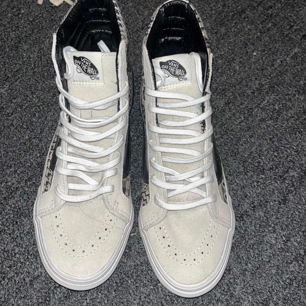 Like new vans